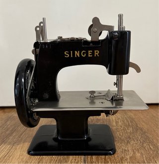 Máquina de coser antigua Singer 20