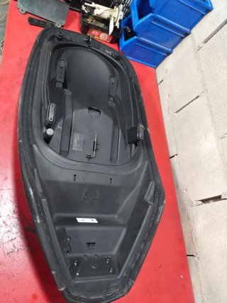 Asiento Peugeot metrópolis 400