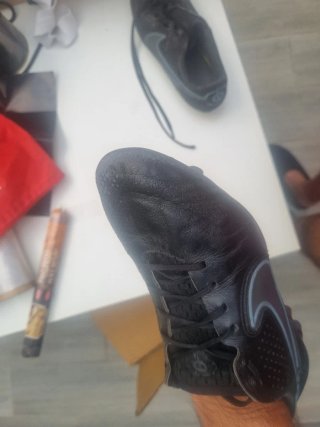 Botas de fútbol Nike Tiempo Negras