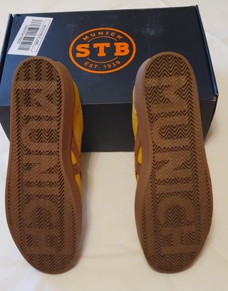 Zapatillas Munich Marrones y Amarillas