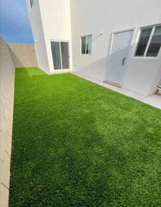 Césped artificial y servicio de jardinería