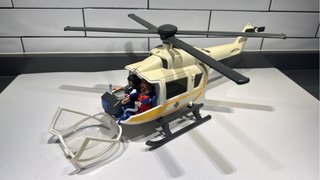 Helicóptero Playmobil con muñecos