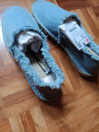 Alpargatas azules talla 38 nuevas