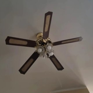 Ventilatore da soffitto con luci