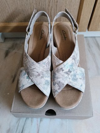 Sandalias Clarks multicolor talla 38