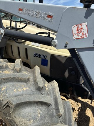 Tractor Lamborghini con Pala El Leon