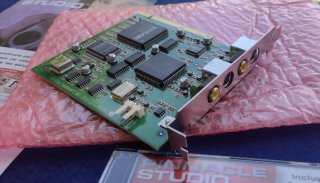 Pinnacle DC10 Edición de Vídeo PCI Kit Completo