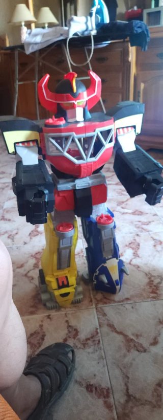 Figura Megazord Power Ranger