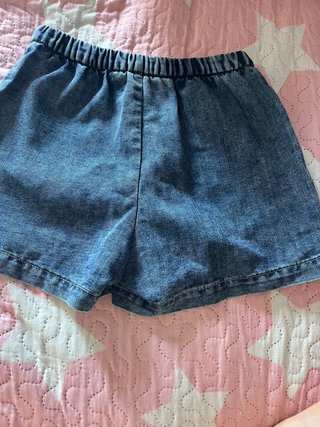 Pantalón corto vaquero talla 8-9 años