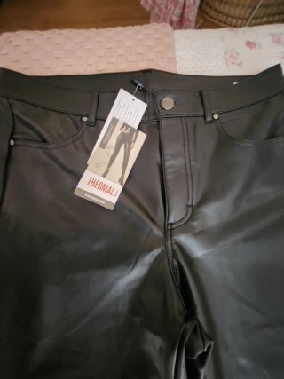 Pantalón negro Mango Talla M
