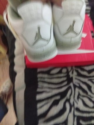 Nike Jordan Retro 4 Blancas y Grises
