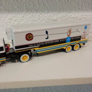 Camión escala 1/43 Berliet TL R 10M