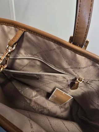 Bolso Michael Kors Beige y Marrón Original