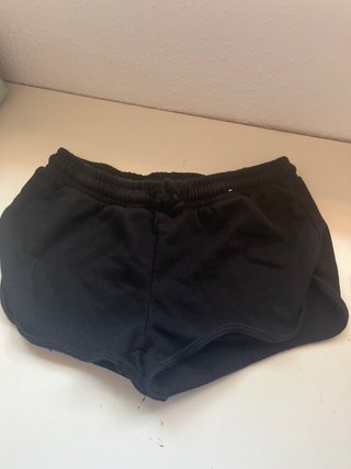 Pantalón corto de verano negro