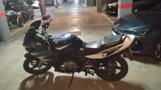 Suzuki GSX 500 Sportbike Negra/Gris