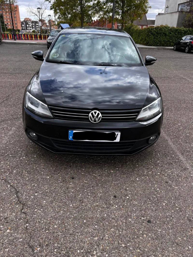 Volkswagen Jetta 1.6 TDI Advance BMT 2012