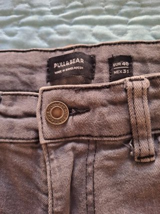 Pantalones cortos Pull&Bear grises Talla M