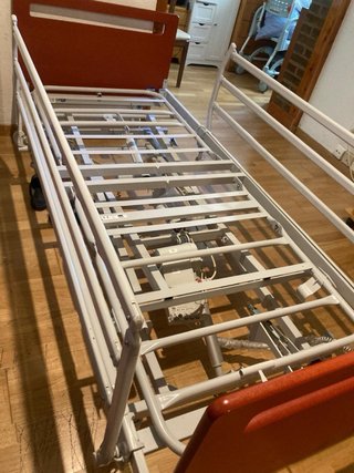 Cama articulada eléctrica movilidad reducida