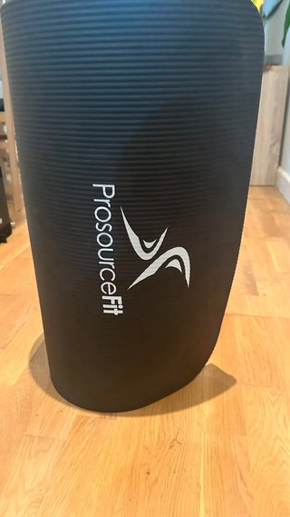 Esterilla deportiva negra