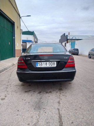 Mercedes-Benz Clase E 2004