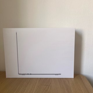 MacBook Air 15" M4 250GB Plata 16gb bateria 100