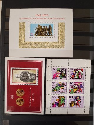 Sellos RDA 1970 MNH y hojas preimpresas Leuchtturm