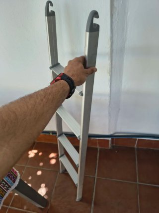 Escalera Autocaravana Camper Knauss