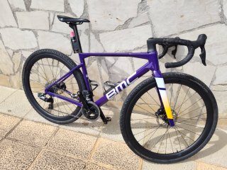 Bicicleta Gravel BMC Kaius 01 Morada Talla 54