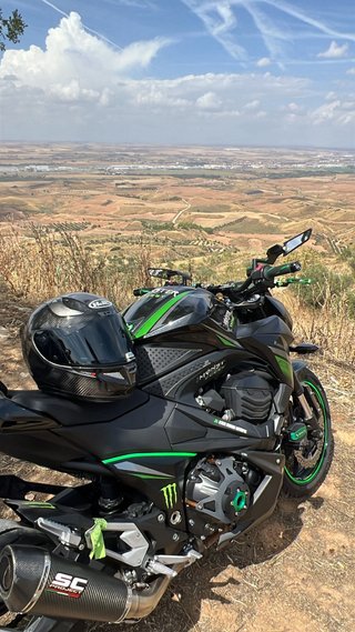 Kawasaki Z800 Negra
