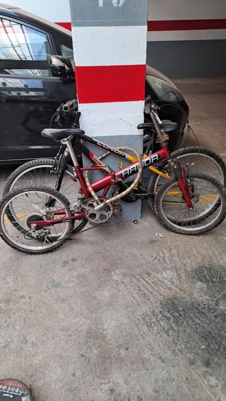 Bicicleta CONOR HAMOR Rossa