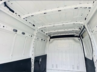 Nissan NV400 2014