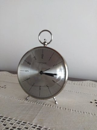 Reloj de sobremesa Timemark plateado