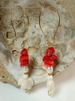 Pendientes Coral Mediterráneo y Perlas Tortugas