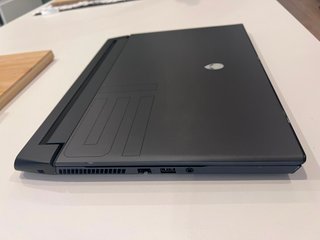Portátil Gaming Alienware M15 R2 Negro