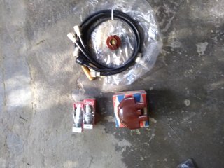 4 bujías 1 juego cables 1 tapa delcos 1 rotor delc