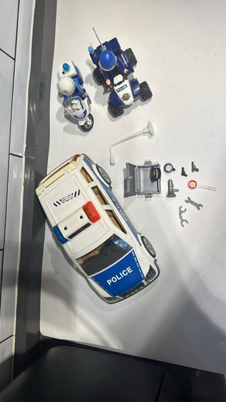 Furgón y moto policía Playmobil con accesorios