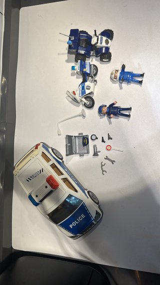 Furgón y moto policía Playmobil con accesorios