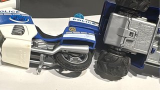 Furgón y moto policía Playmobil con accesorios