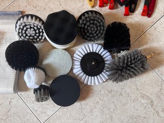 HERRAMIENTAS Y ACCESORIOS