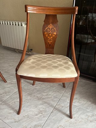 Mesa extensible comedor y 6 sillas madera