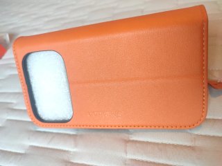 Capa Pele Shieldon iPhone 17 Laranja