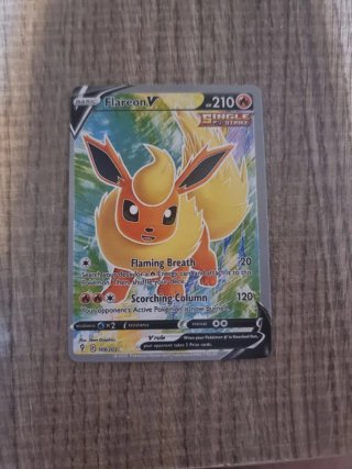 Carta Pokémon Flareon V 169/203