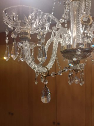 Lámpara araña cristal roca y metal