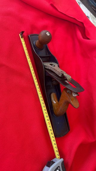 Cepillo de carpintero antiguo