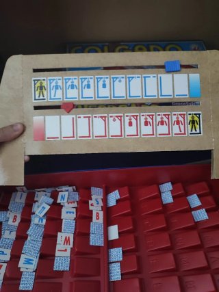 Juego de mesa Colgado Falomir