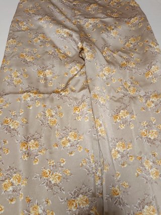 Pantalones anchos florales beige talla L