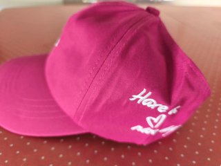 Gorra rosa con corazón y have a nice day