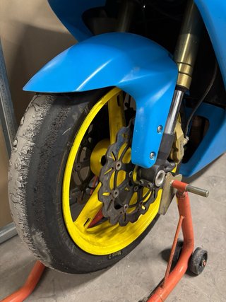 Suzuki GSXR 600 K5 Circuito