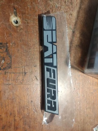 Anagrama Seat Fura 127