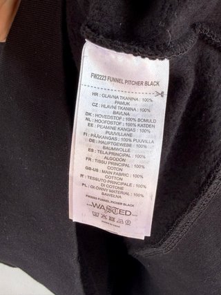 Sudadera Wasted Paris cremallera negra